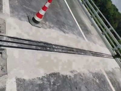 石拐伸缩缝更换后浇筑材料快速结构修补料速砼的产品特点及施工流程​